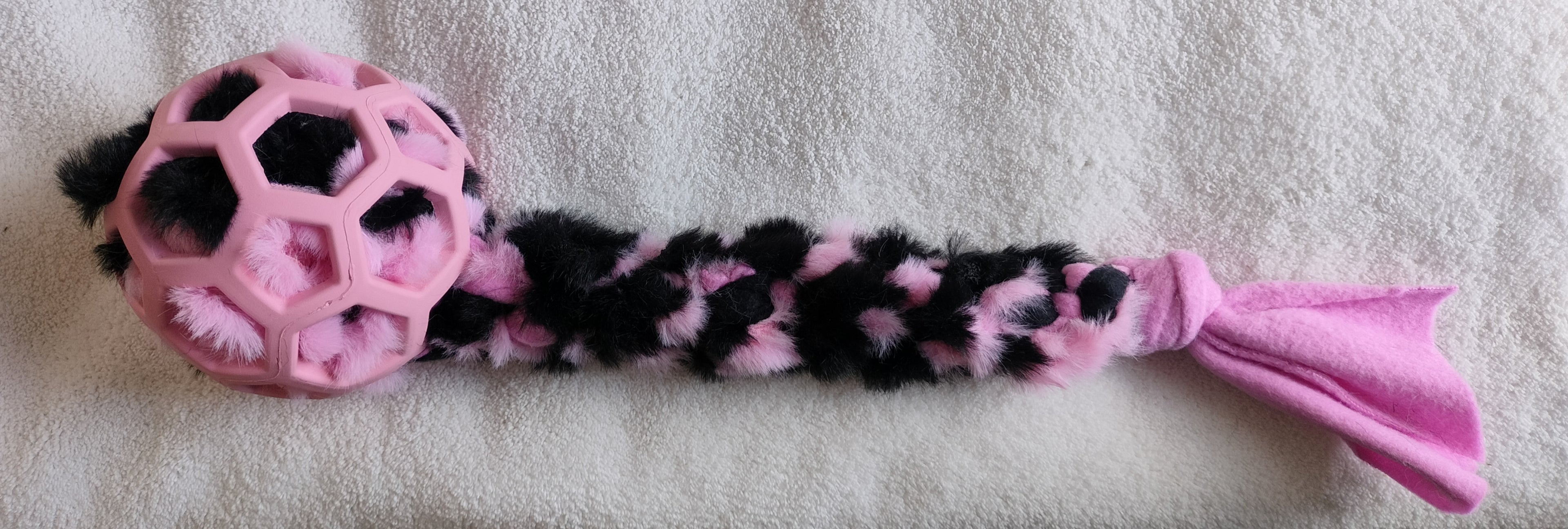 Palkkapallo fleece-joustokahvalla