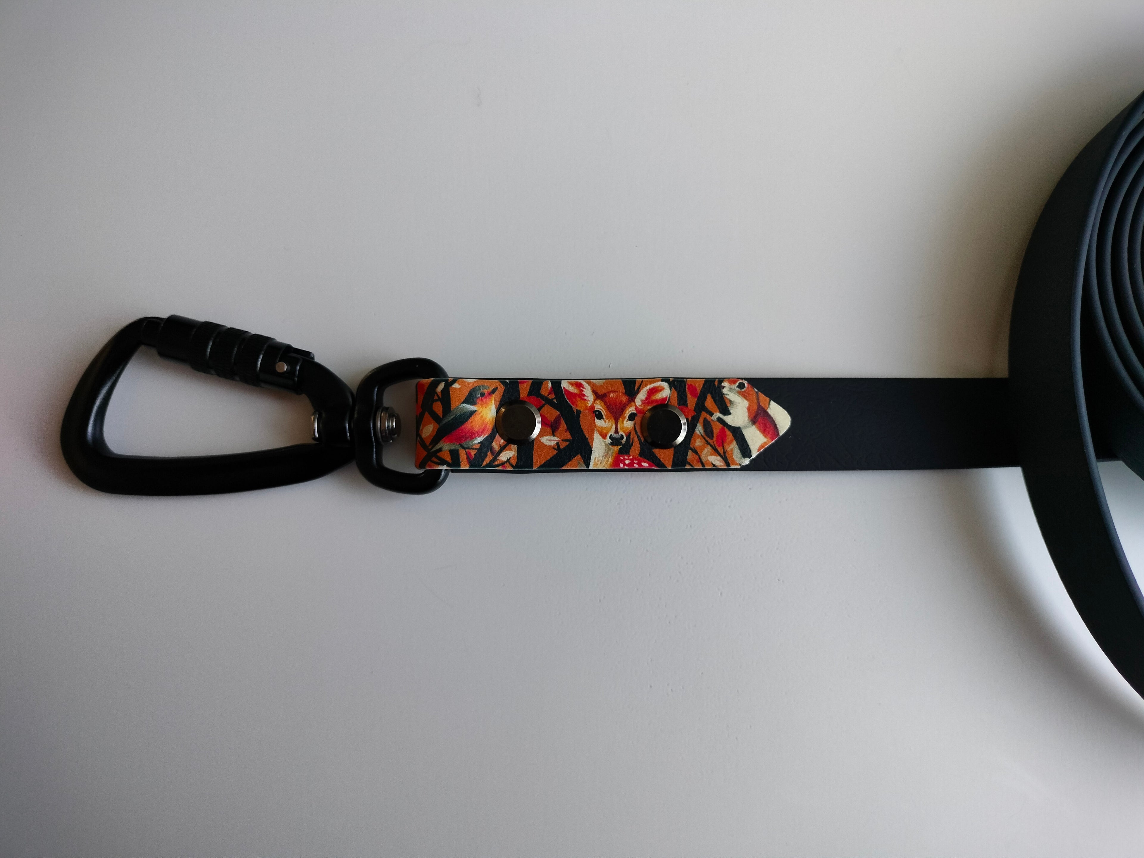 16mm Biothane® GRIPPY talutushihna väritehosteella
